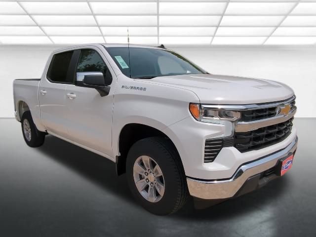 2026 Chevrolet Silverado 1500 LT's photo