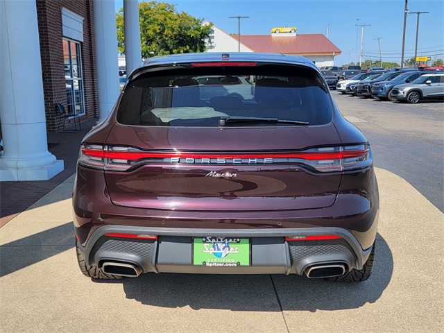 2023 Porsche Macan T photo 6