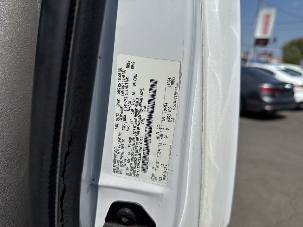 2013 Ford E-250 photo 9