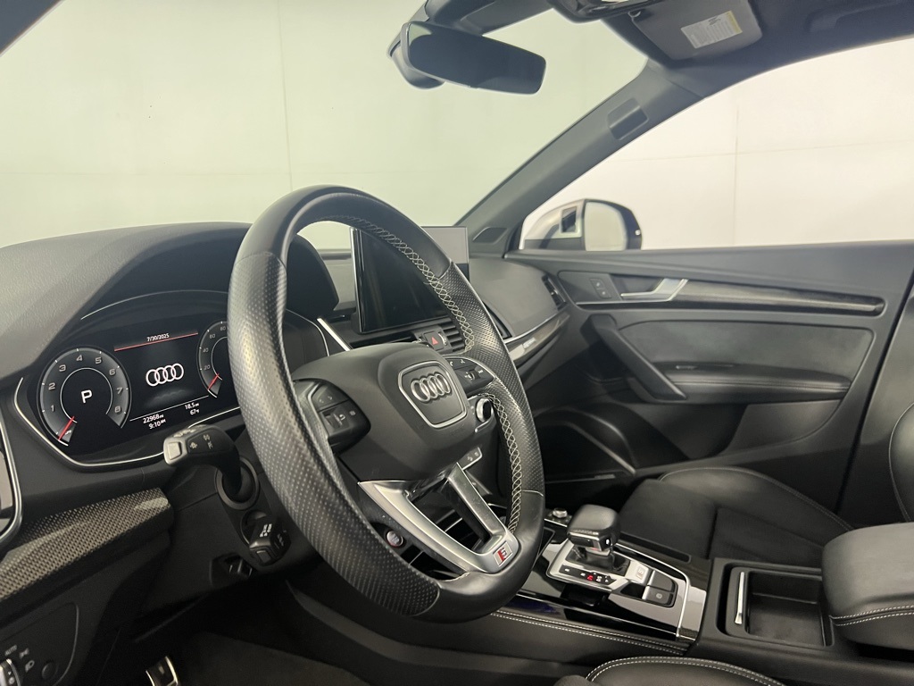 2022 Audi SQ5 Premium Plus photo 22