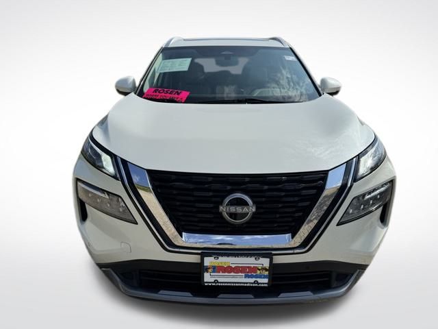 2023 Nissan Rogue SL photo 7