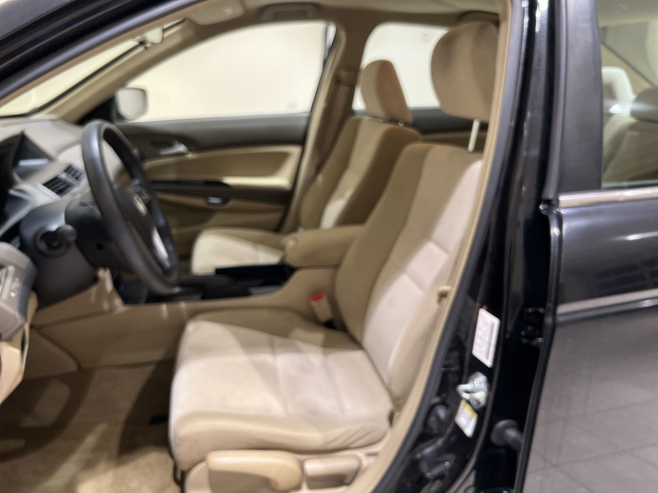 2009 Honda Accord LX photo 47