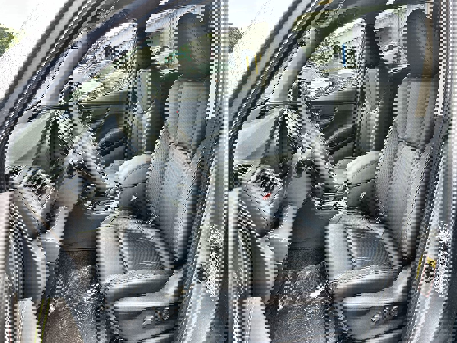 2025 Subaru Ascent Onyx Edition Touring photo 13