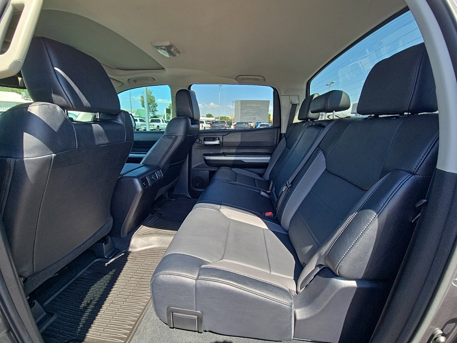 2021 Toyota Tundra Limited Grade photo 34