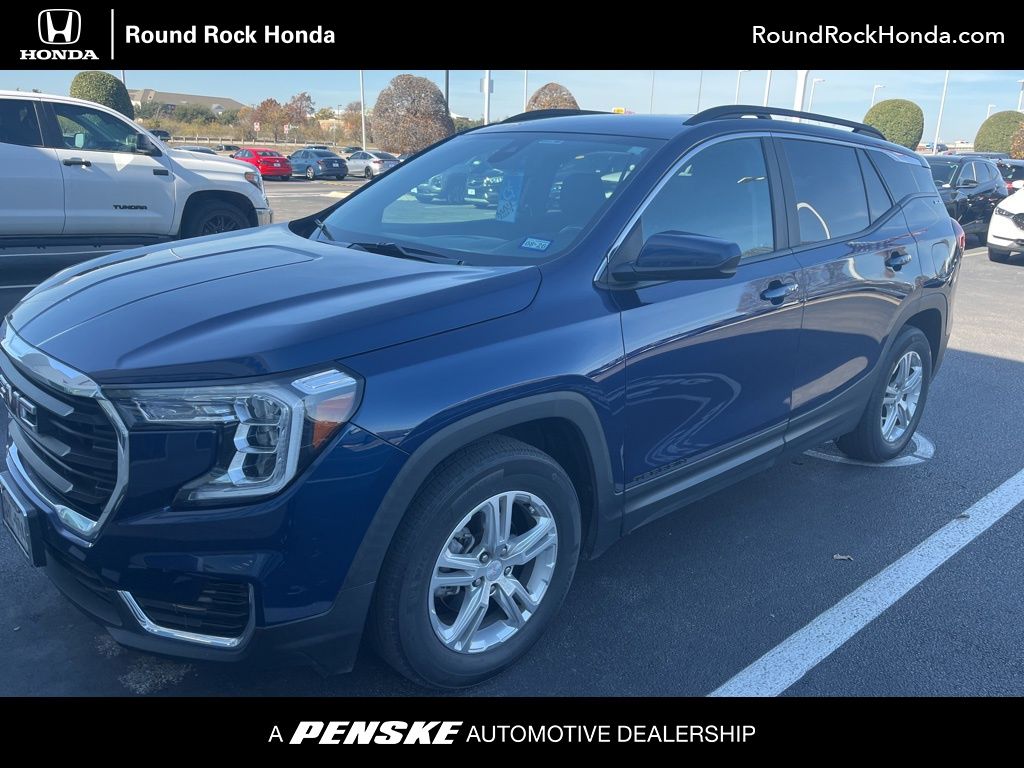 2022 GMC Terrain SLE's photo