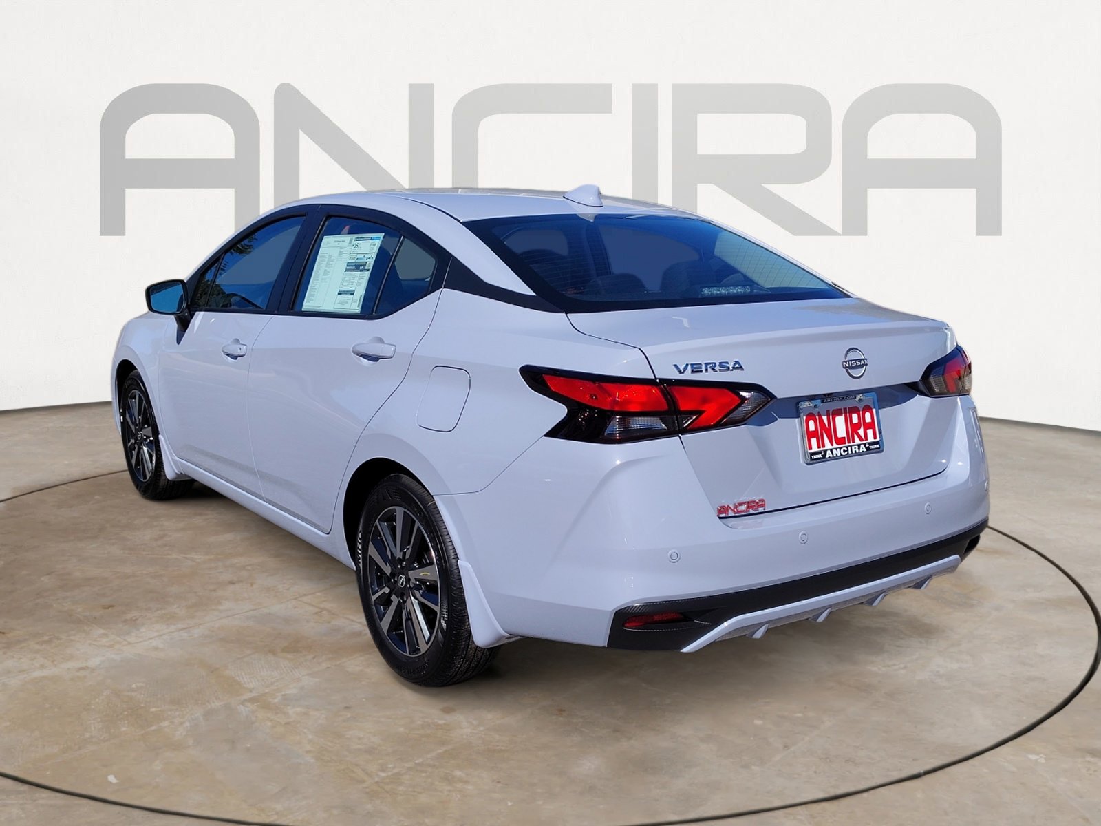 2025 Nissan Versa SV photo 7