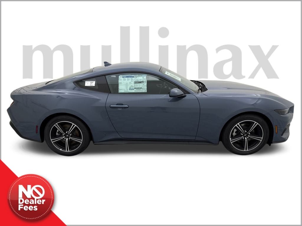 2025 Ford Mustang EcoBoost Premium photo 2