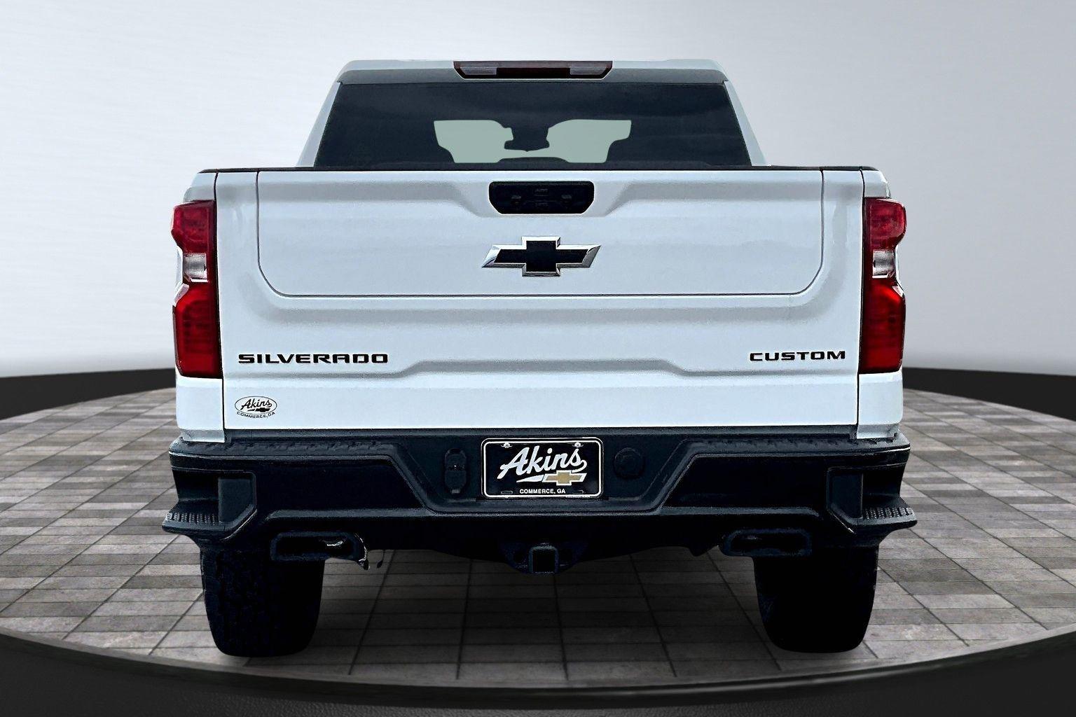 2025 Chevrolet Silverado 1500 Custom Trail Boss photo 4