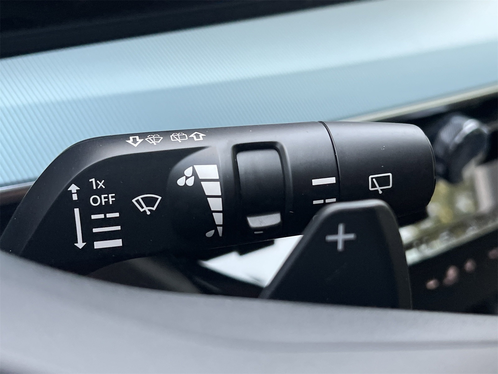 2025 Nissan Murano SL photo 10