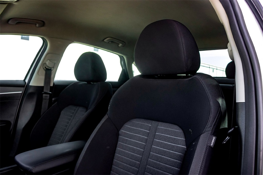 2025 Kia K5 LXS photo 12