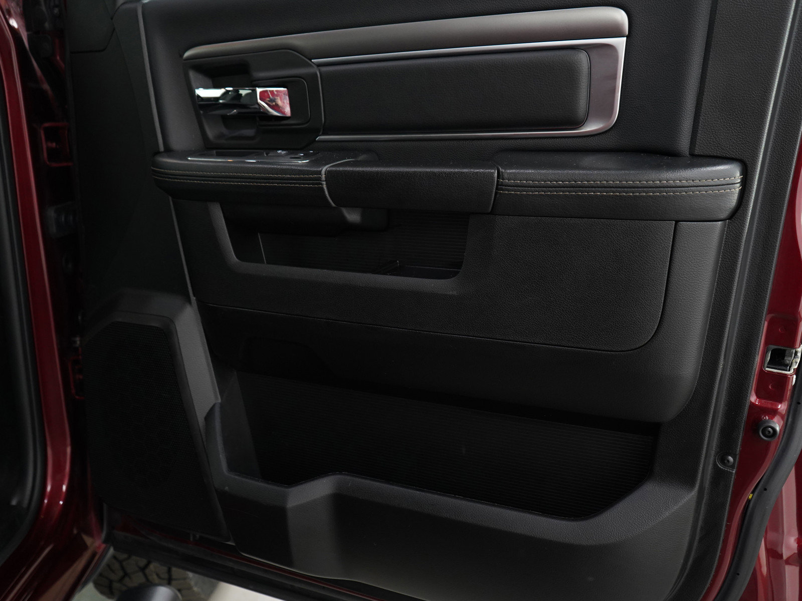 2021 Ram 1500 Warlock photo 9