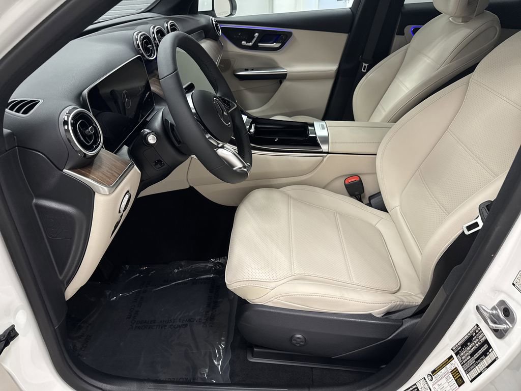2026 Mercedes Benz GLC 300 4MATIC photo 9