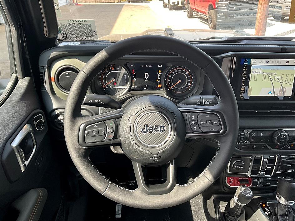 2025 Jeep Gladiator Mojave photo 29