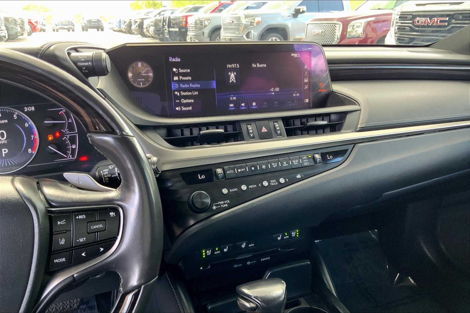 2019 Lexus ES 350 photo 6