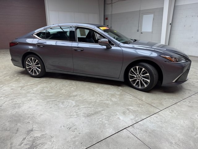 2019 Lexus ES 350 photo 6