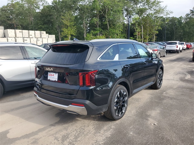 2025 Kia Sorento SX photo 3