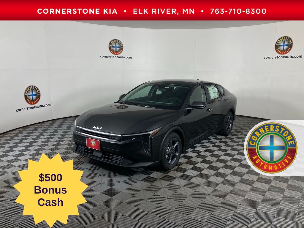 2025 Kia K4 LXS's photo
