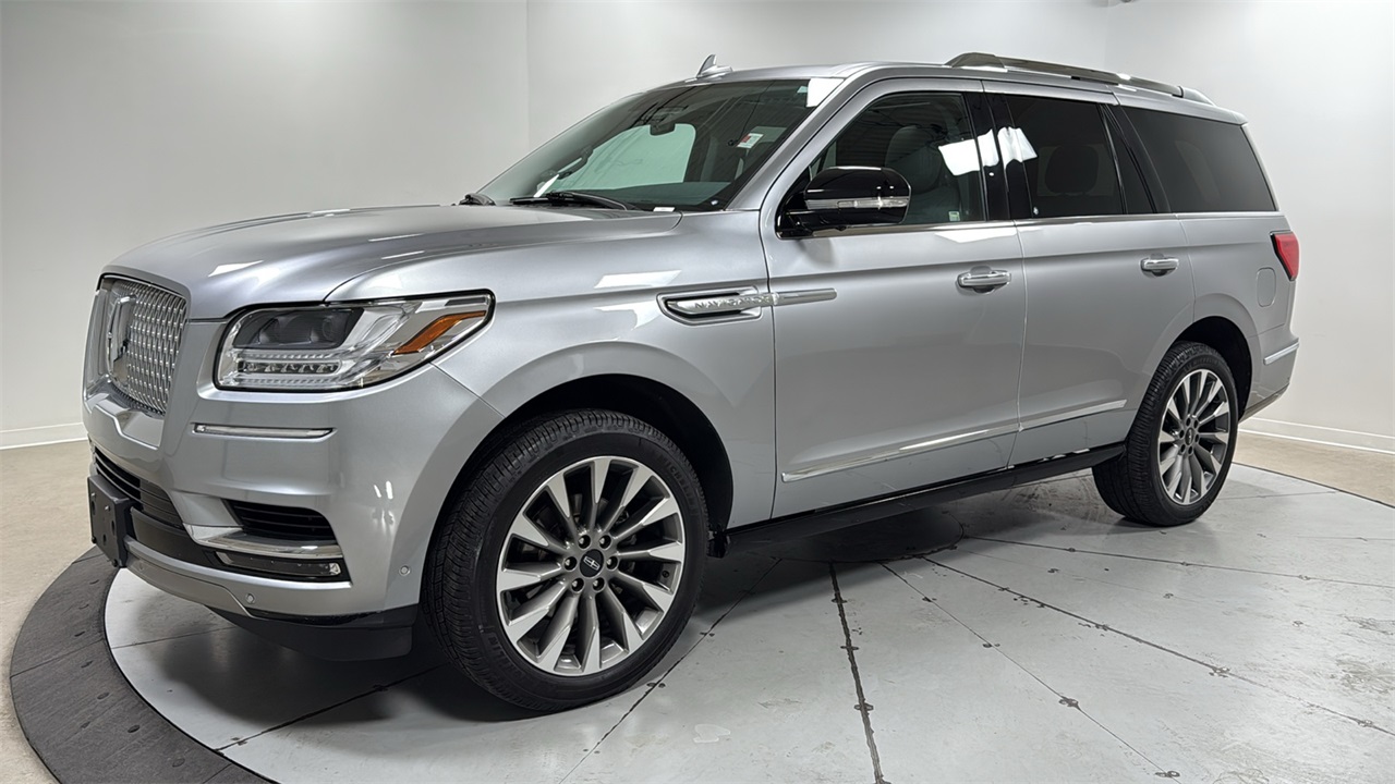 2020 Lincoln Navigator Reserve's photo