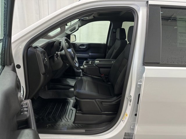 2024 Chevrolet Silverado 1500 photo 6