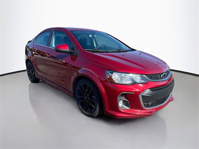 2018 Chevrolet Sonic LT photo 3