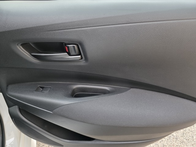 2023 Toyota Corolla LE photo 12