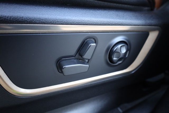 2022 Ram 1500 Laramie Longhorn photo 13