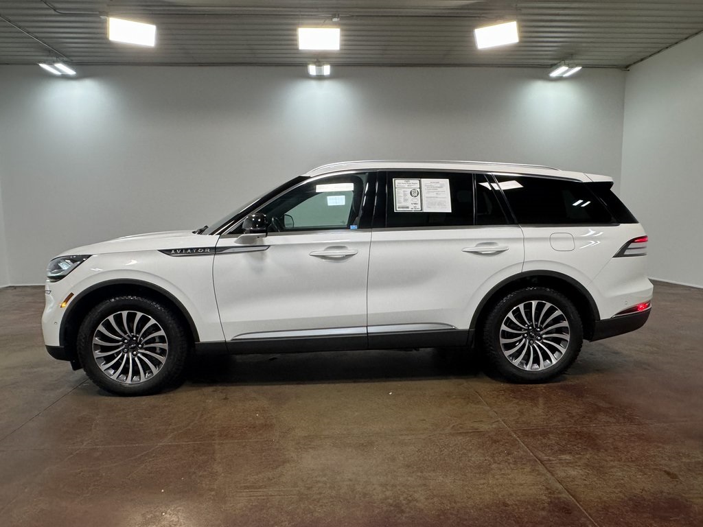 2023 Lincoln Aviator Reserve photo 3