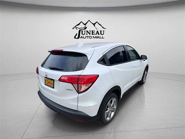 2017 Honda HR-V EX photo 2