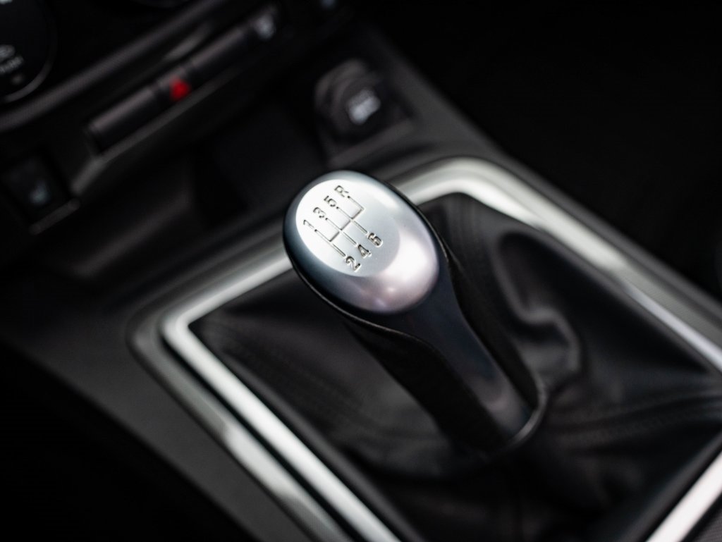 2009 Dodge Challenger SRT8 photo 27