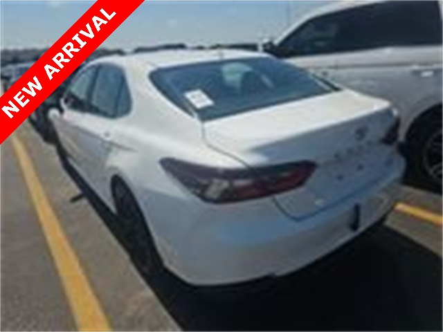 2023 Toyota Camry LE photo 2