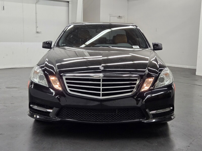 2013 Mercedes Benz E 350 photo 5