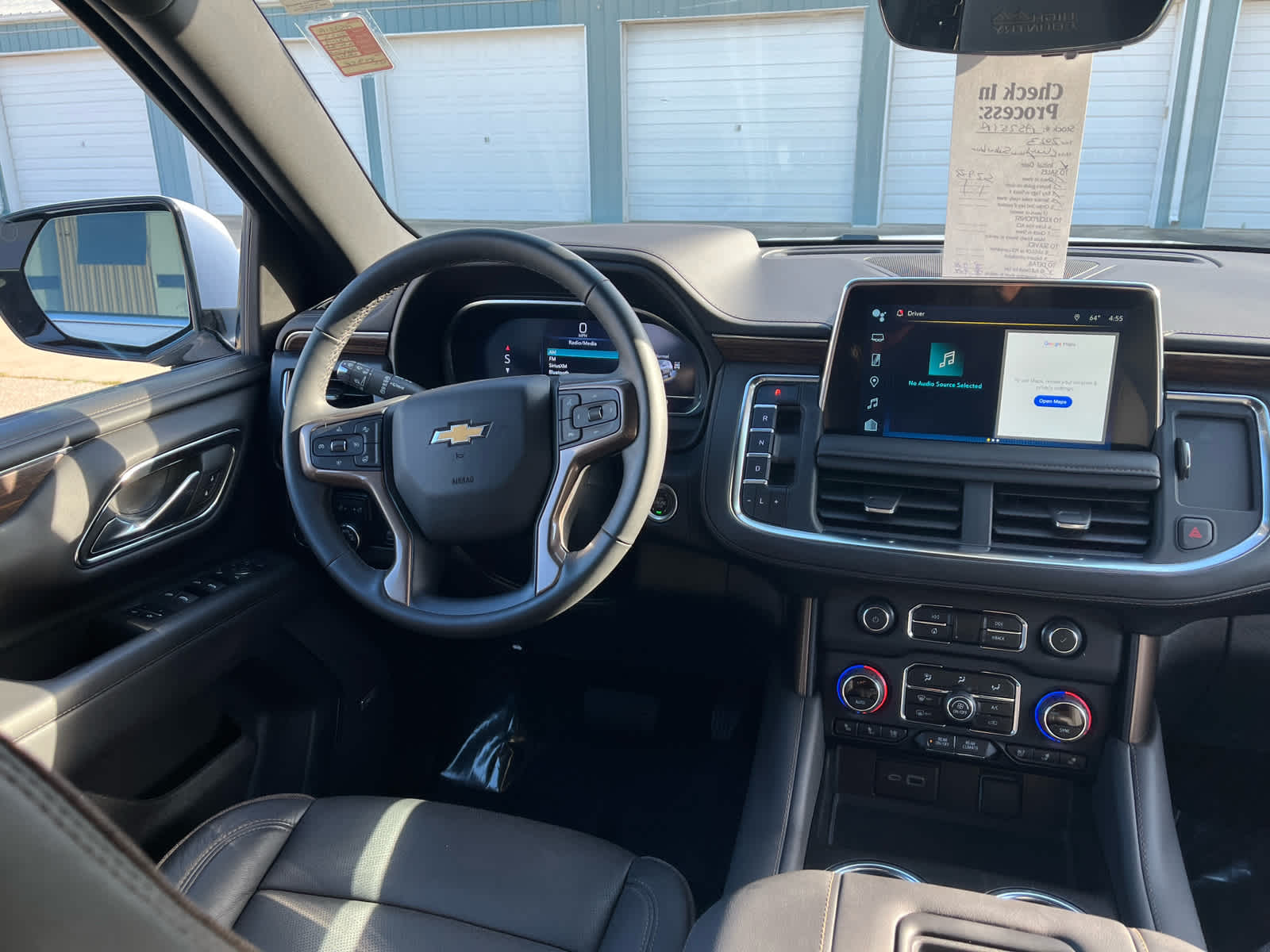 2023 Chevrolet Suburban High Country photo 26