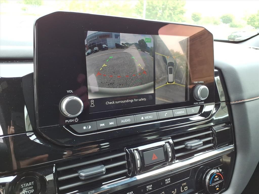 2025 Nissan Pathfinder Rock Creek photo 17