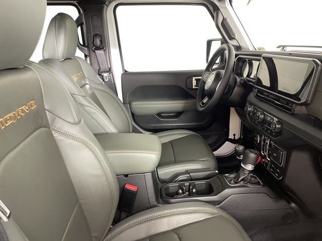2025 Jeep Gladiator Mojave photo 12