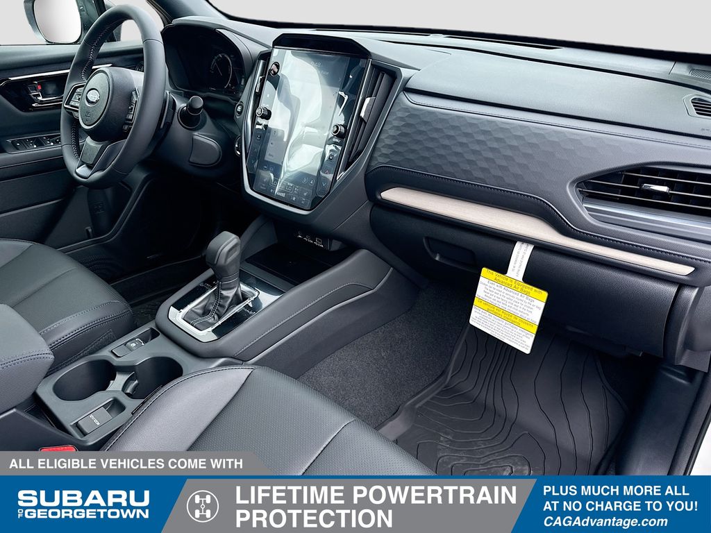 2025 Subaru Forester Limited photo 32