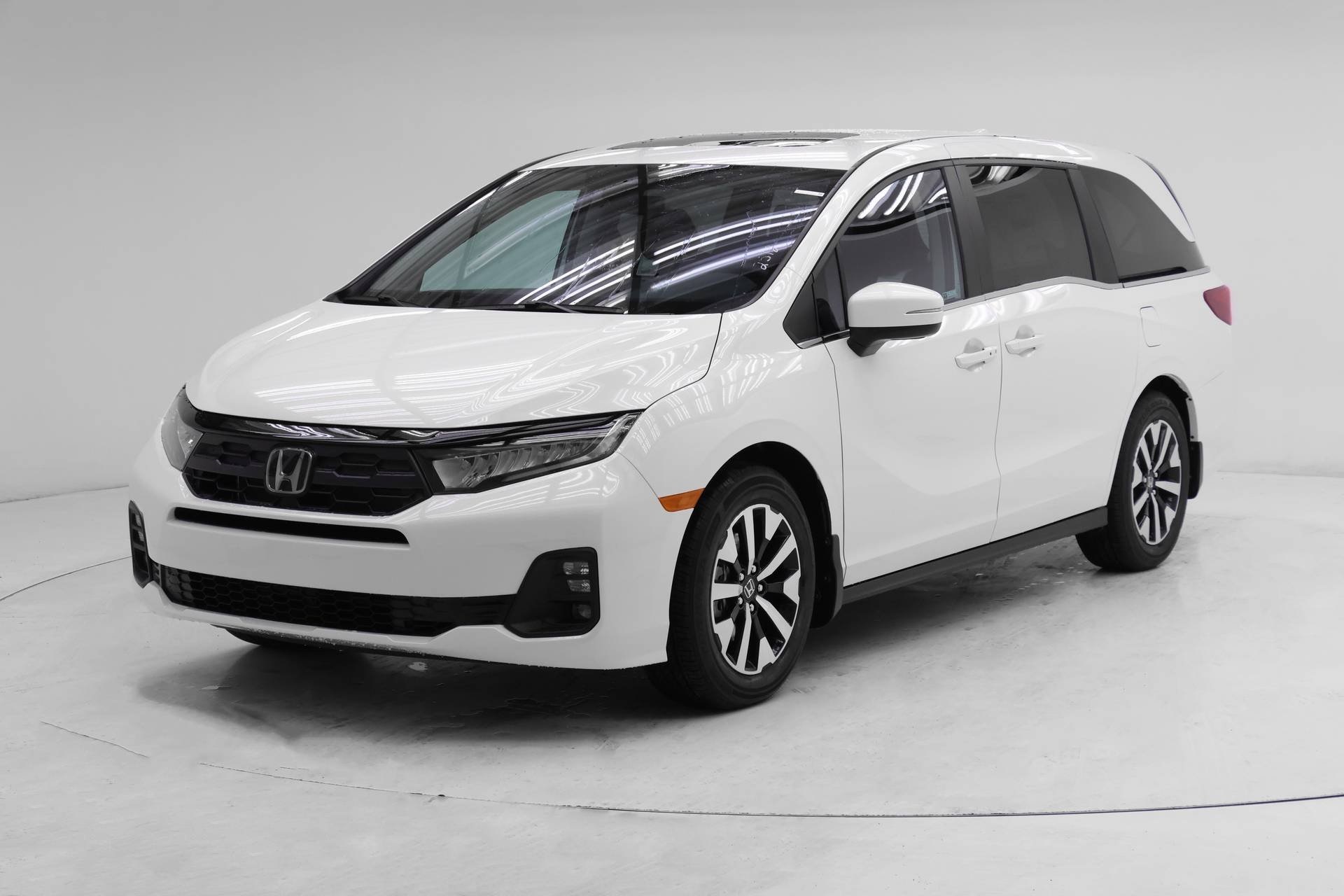 2026 Honda Odyssey EX-L's photo