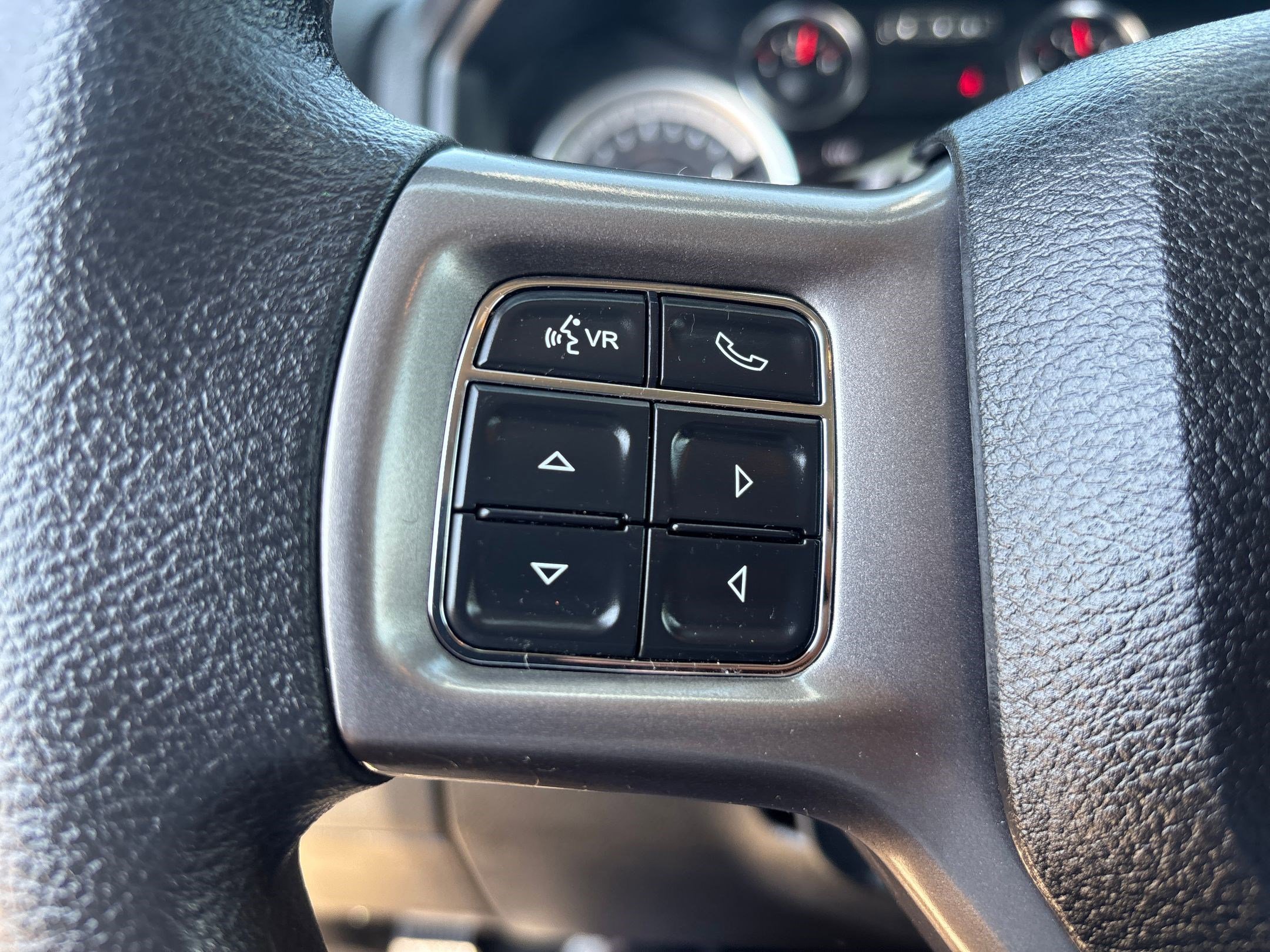 2023 Ram 1500 Classic SLT photo 15
