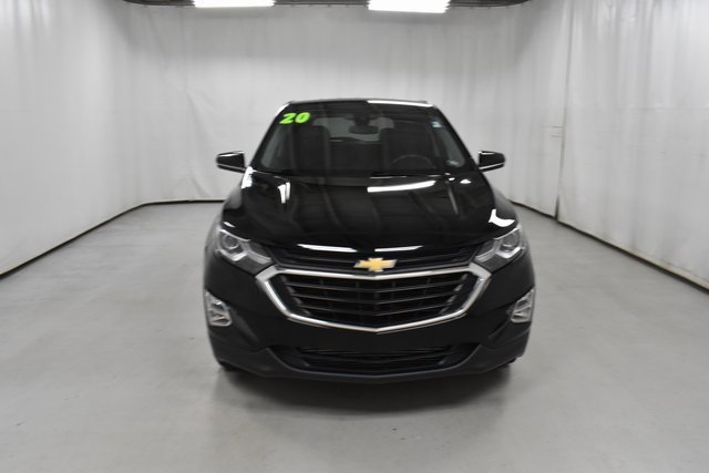 2020 Chevrolet Equinox LT photo 2