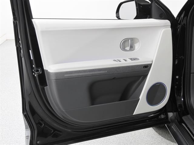2024 Hyundai Ioniq 5 Limited photo 4