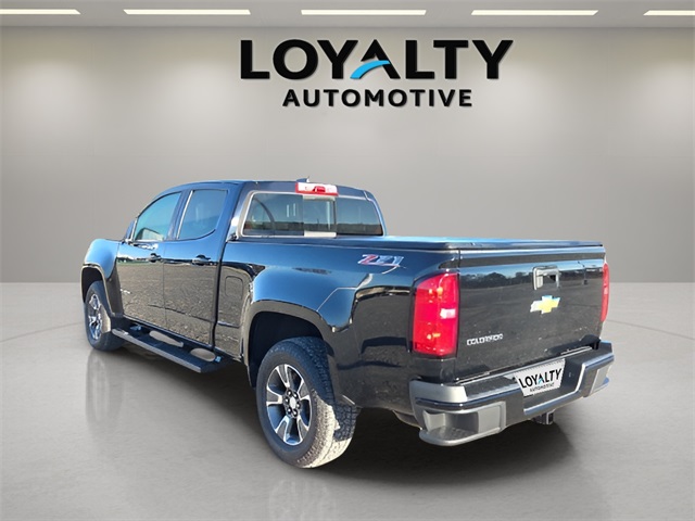 2017 Chevrolet Colorado Z71 photo 3