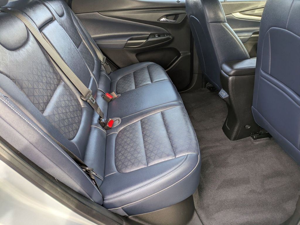 2022 Chevrolet Bolt EUV Premier photo 24