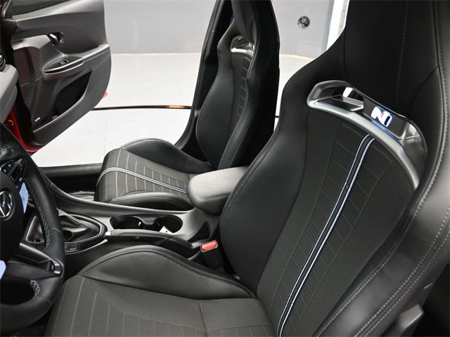2022 Hyundai Veloster N Base photo 7