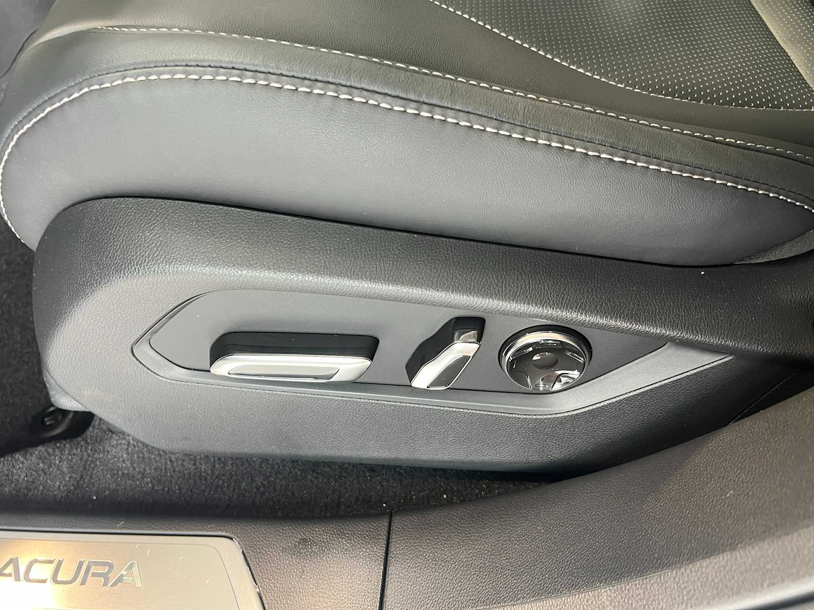 2025 Acura RDX Technology photo 14