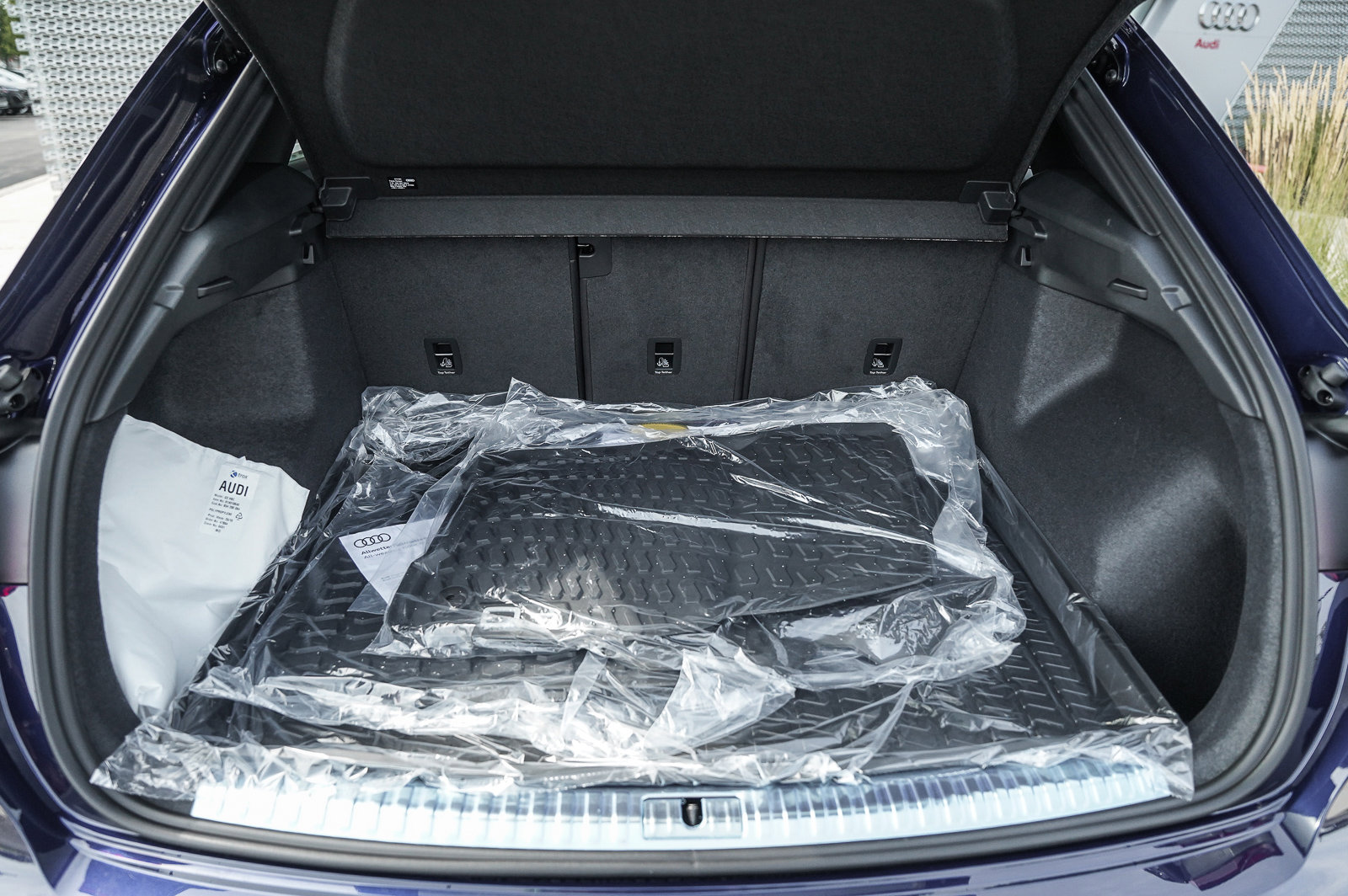 2025 Audi Q3 S line Premium Plus photo 17