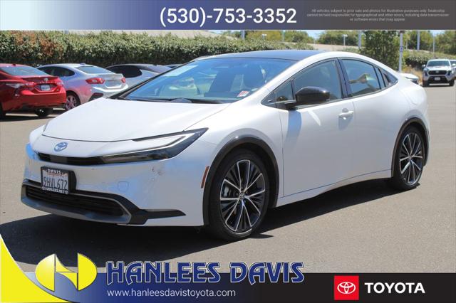 2023 Toyota Prius XLE photo 2