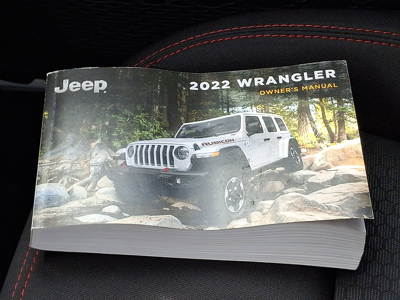 2022 Jeep Wrangler Unlimited Rubicon photo 26