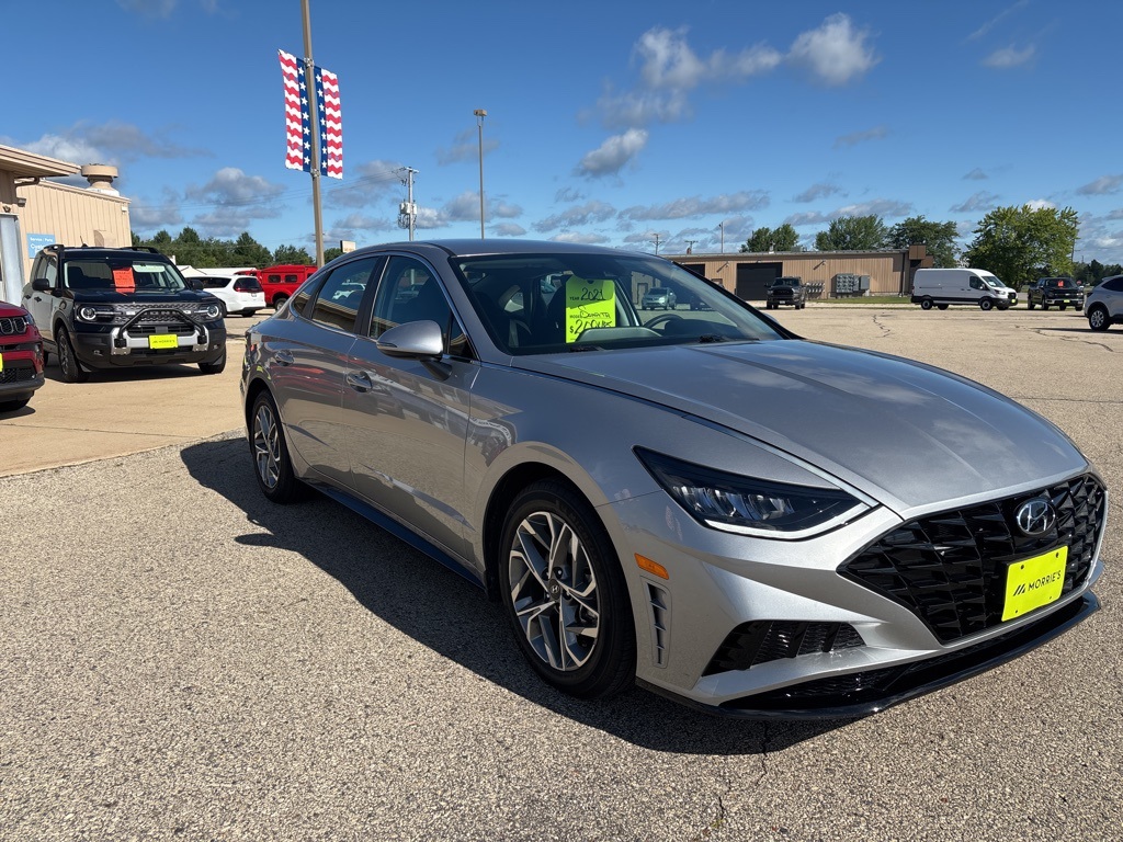 2021 Hyundai Sonata SEL photo 3