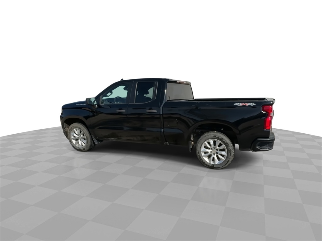 2020 Chevrolet Silverado 1500 Custom photo 6
