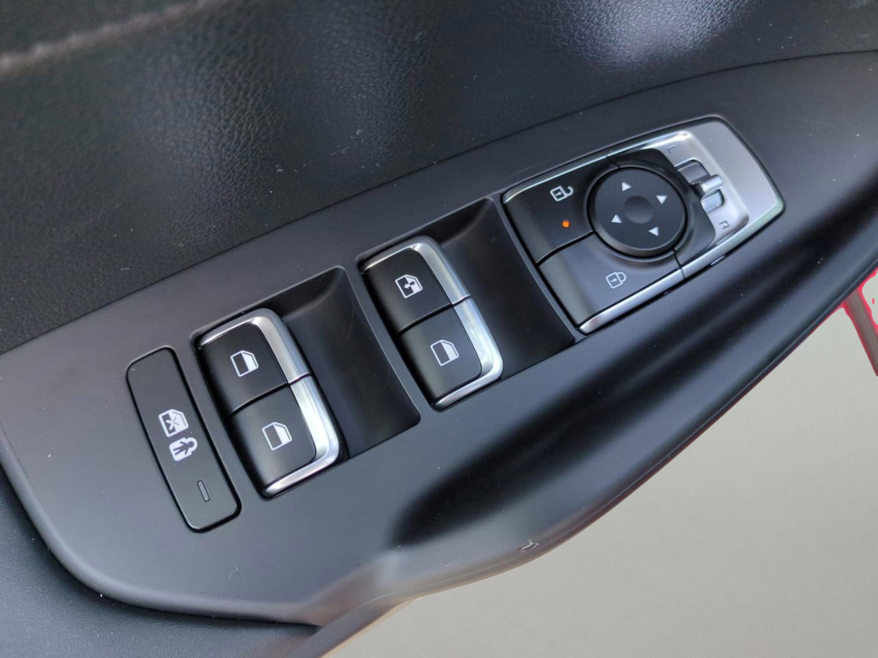 2025 Kia K5 LXS photo 10