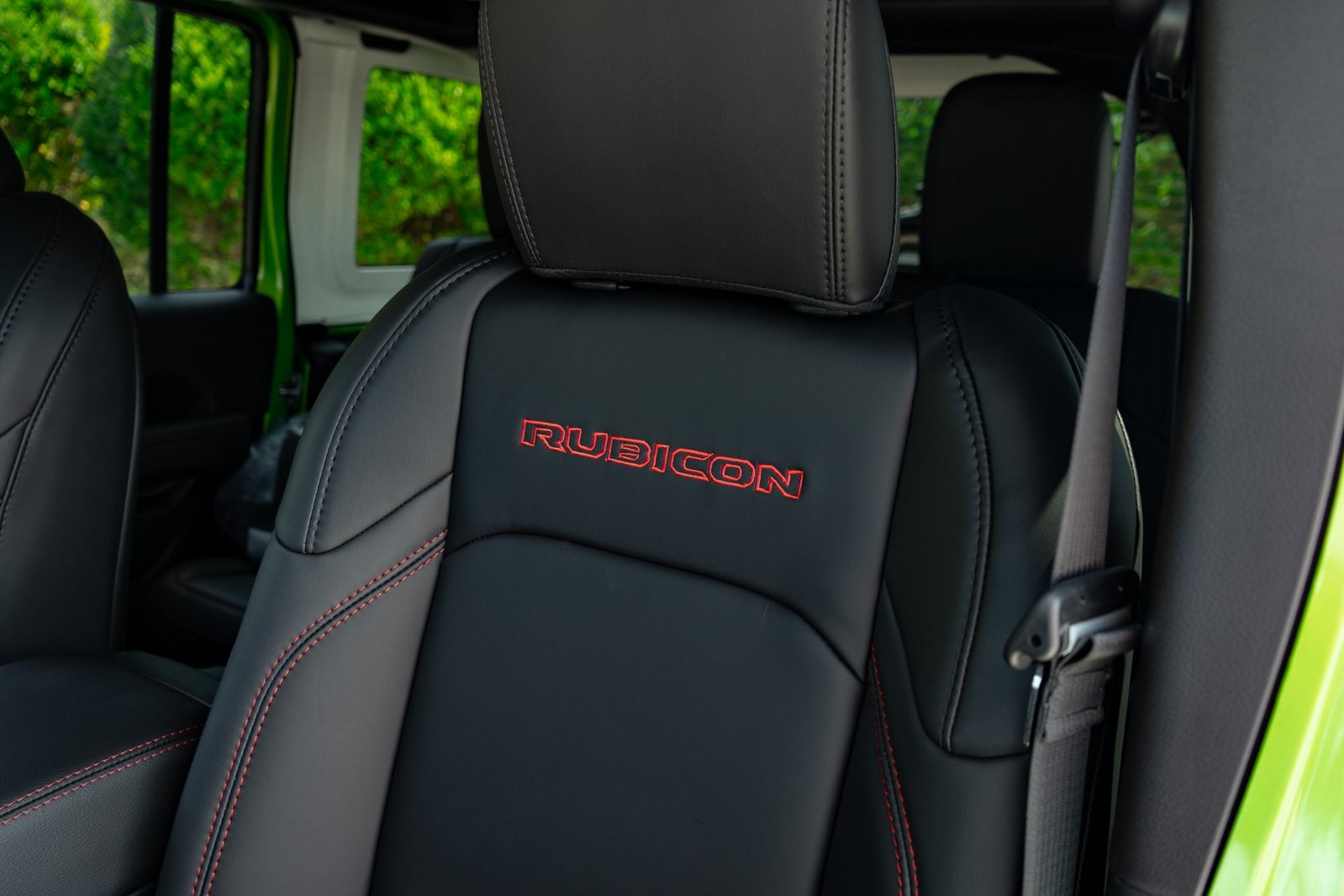 2025 Jeep Wrangler Rubicon photo 22